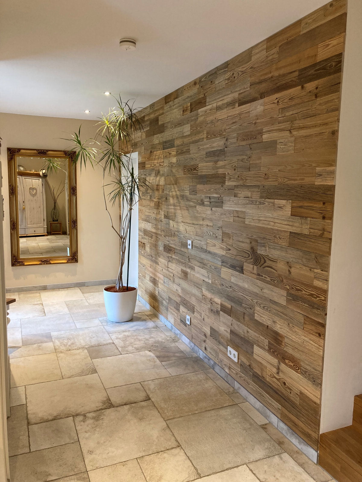 Vario Brown reclaimed wood wall cladding installed in a hallway