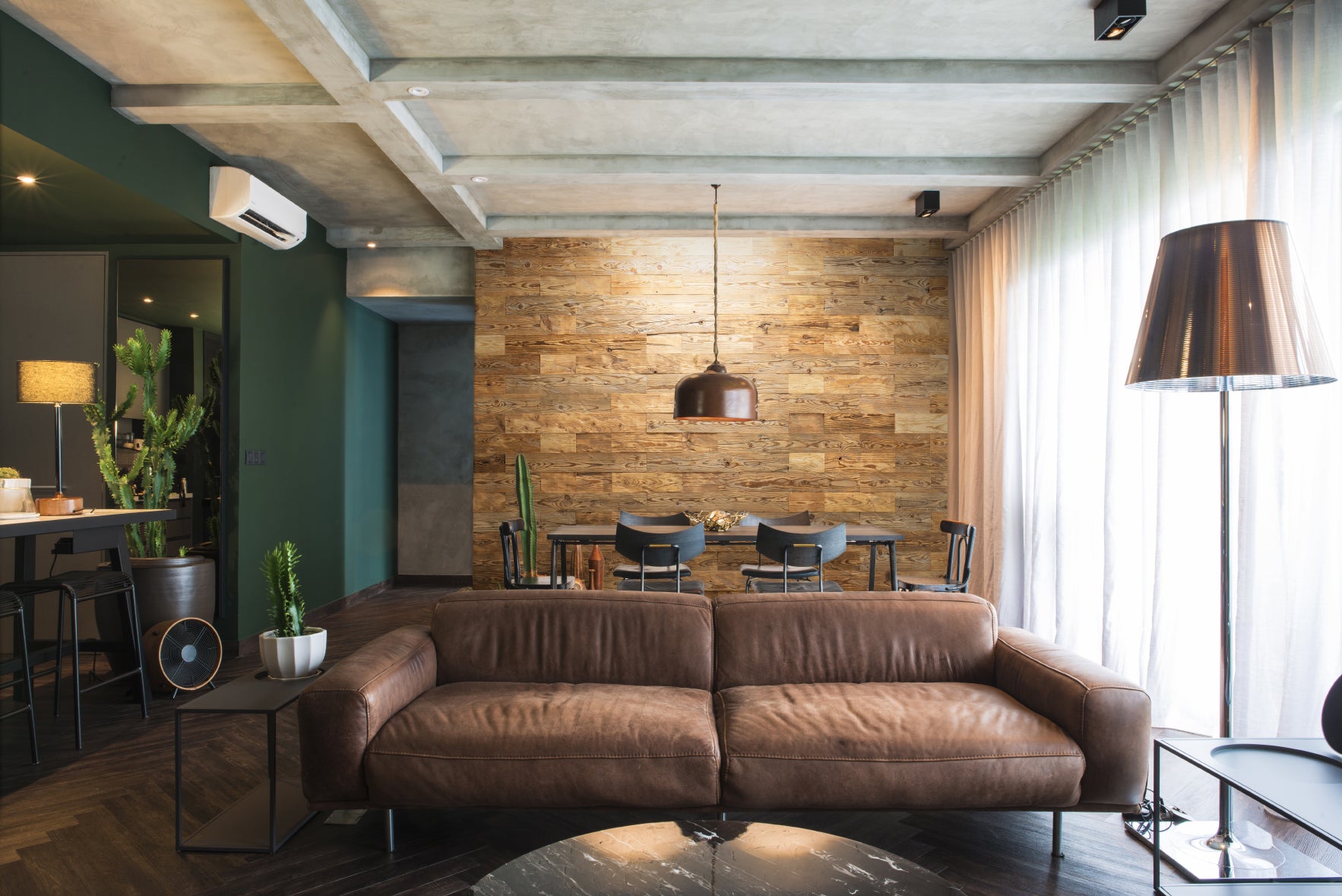 Reclaimed wood wall panels with mixed lengths and natural texture